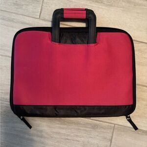 Red Padded Laptop Carry's/Storage Case with Black Trim